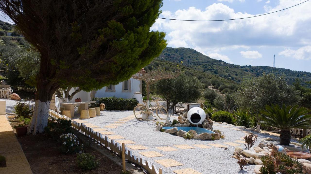 Athor Villa